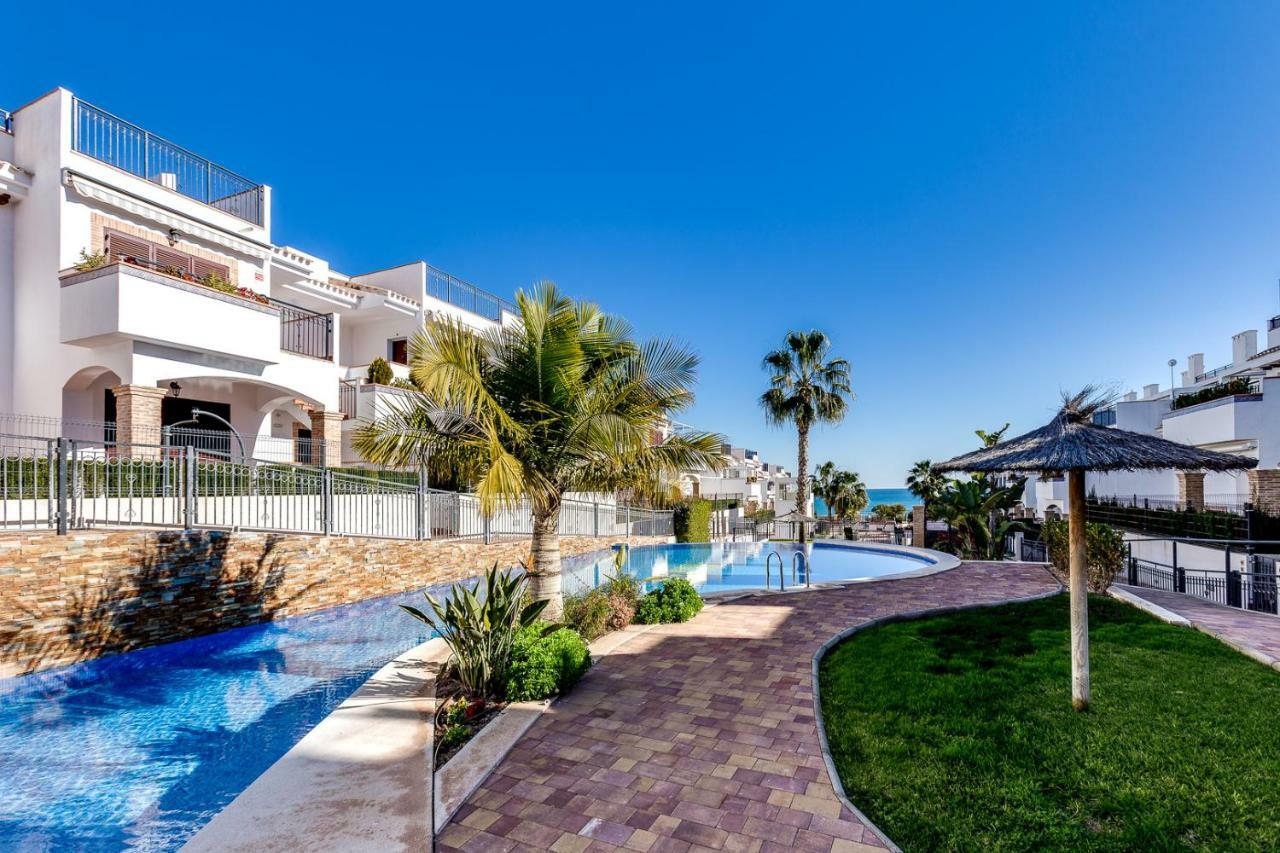 Azul Beach - La Mata Apartment Torrevieja Ngoại thất bức ảnh